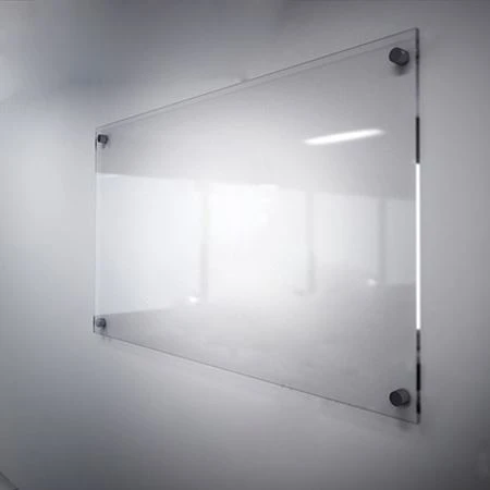 Trh pre plexisklo je obrovský